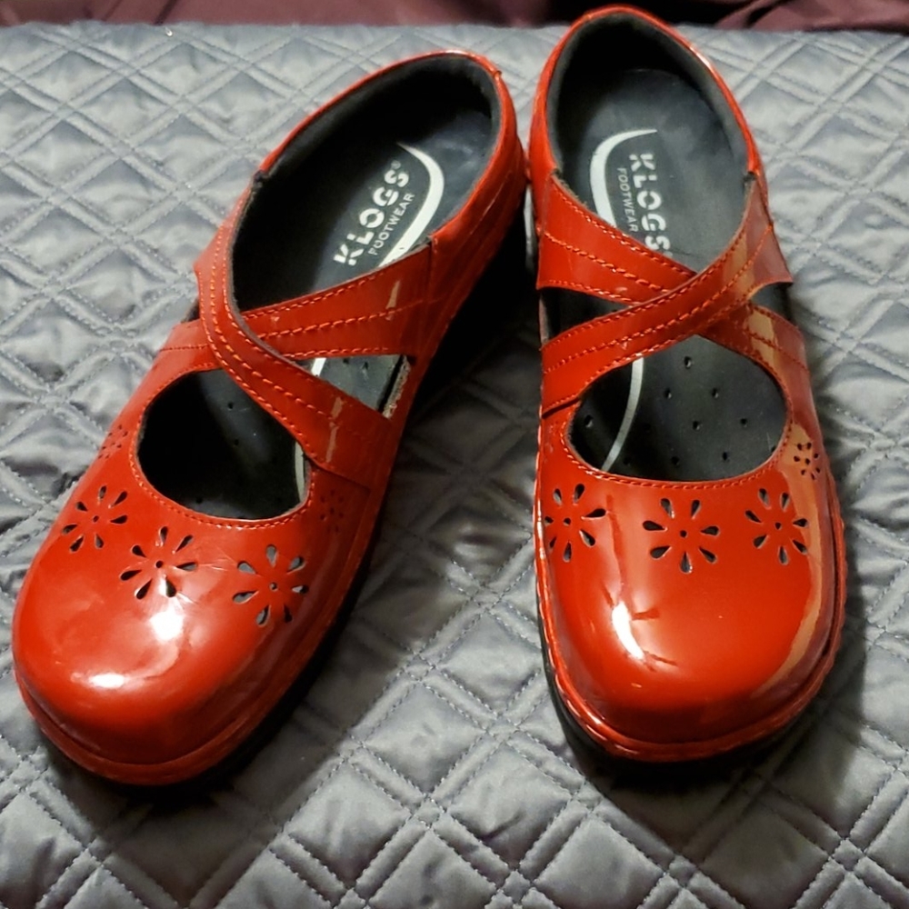 KLOGS slip resistant slip on